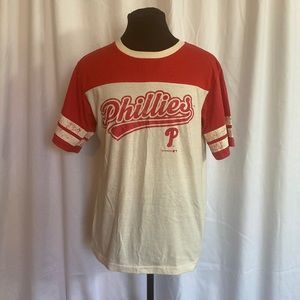 Phillies t-shirt size xl